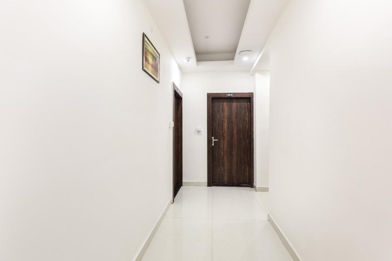 Collection O 50204 Ocean Pearl Hoshangabad Rd Samarda Kaliāsot Buitenkant foto